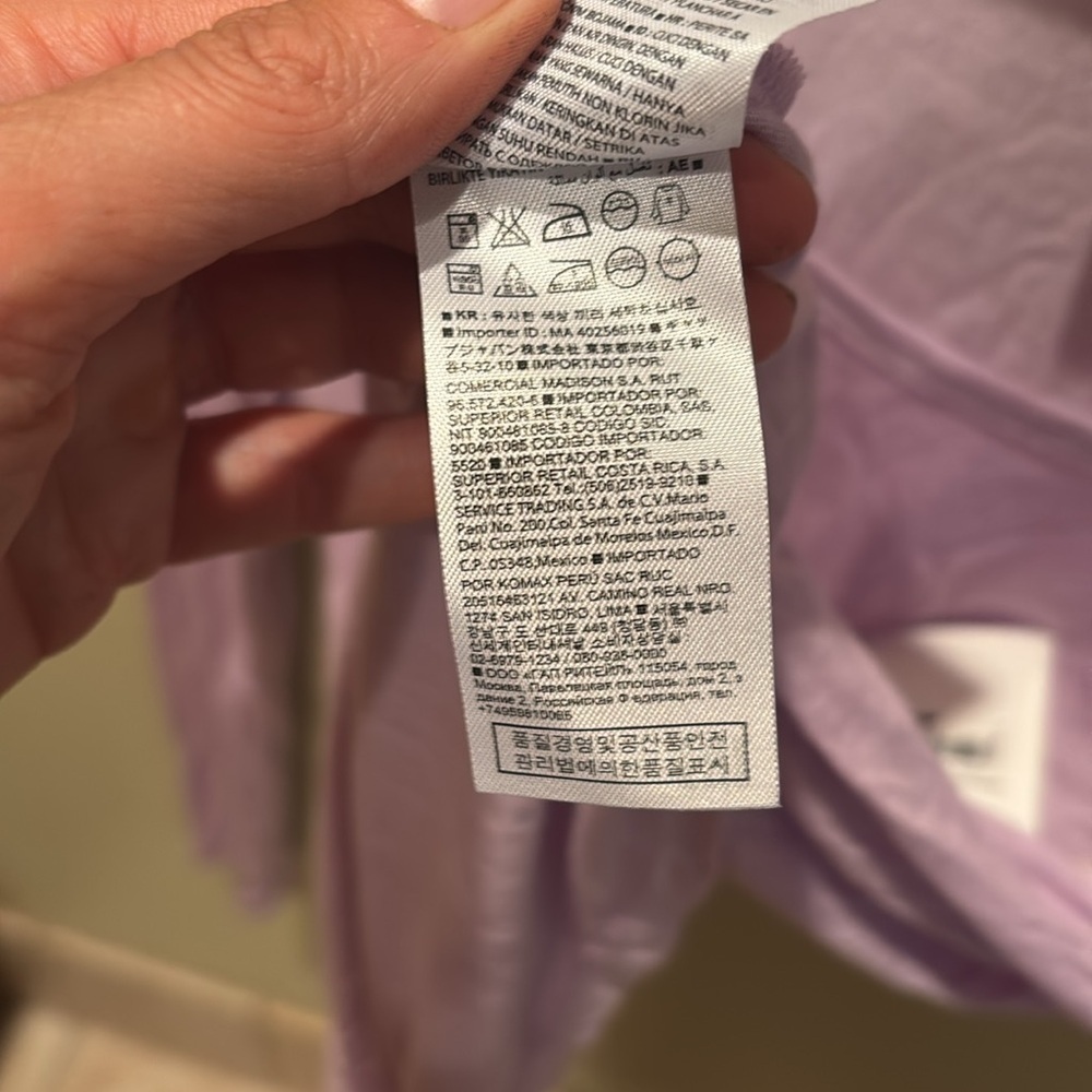 NWT Banana Republic Lilac Long Sleeve silky top - Picture 10 of 10